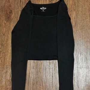 Hollister Women's Classic Black Long Sleeve Tee